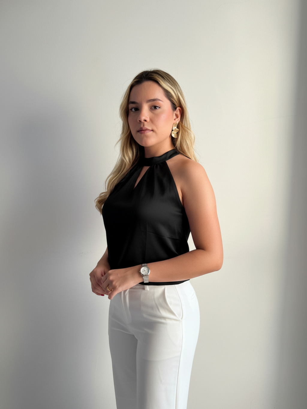 Blusa Cetim V laço lateral