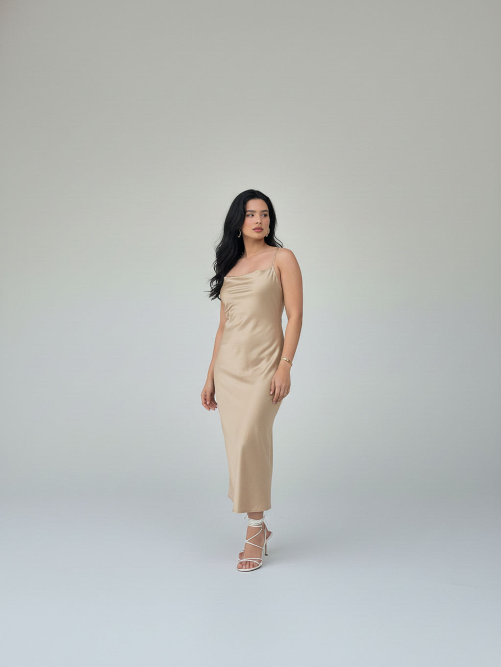 Vestido Naieli Cetim